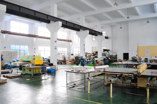 Factory Provided Wool Felt Pad/Recycled Polypropylene Woven Fabric 